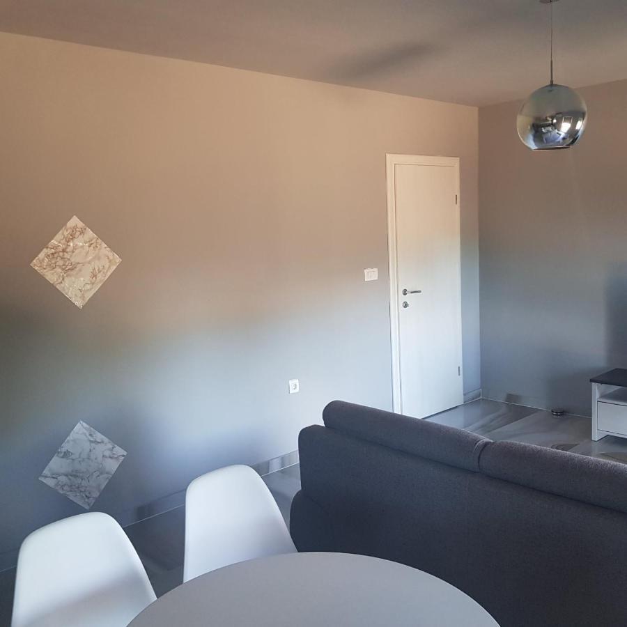 Apartment Luki Povile Buitenkant foto
