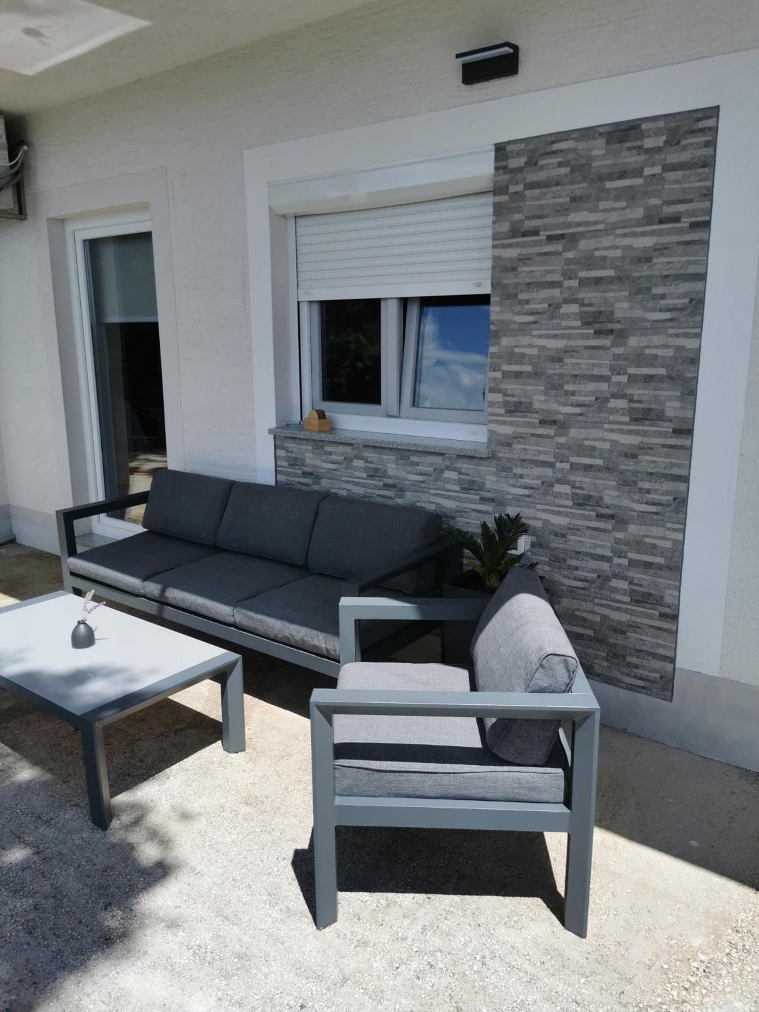 Apartment Luki Povile Buitenkant foto